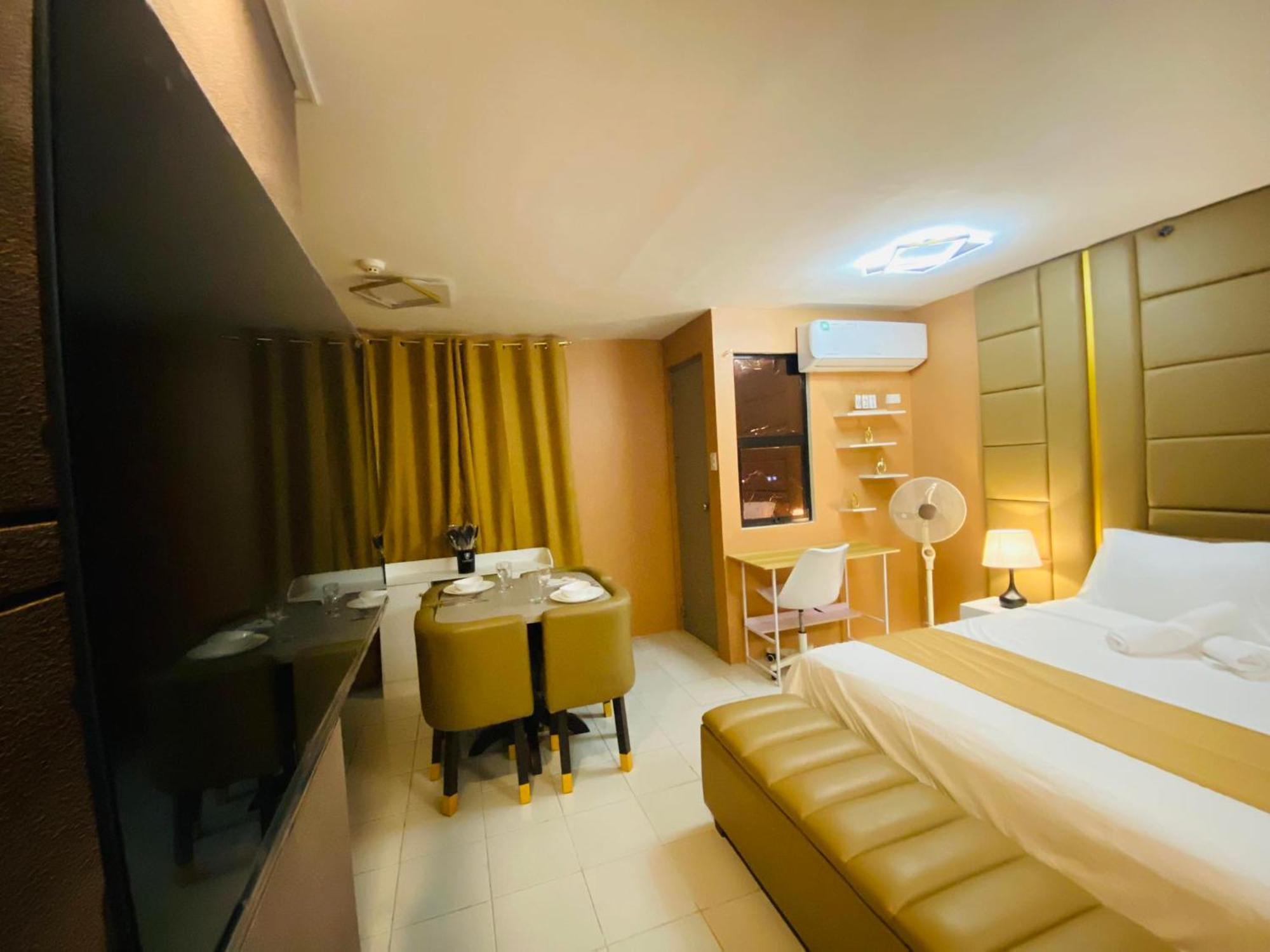 The Barracks Staycation Santa Rosa  Bagian luar foto